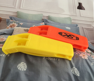 Sifflet de sécurité marin à double tube en plastique à décibels élevés - Product Image 3