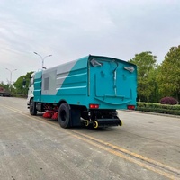 Camion balayeuse de voirie haute pression Dongfeng 4x2, machine de balayage routier, véhicule de nettoyage