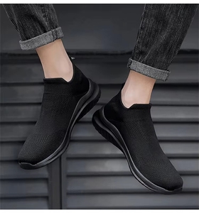 Chaussures de marche noires respirantes en maille tricotée pour homme, style mocassins chaussettes - Product Image 3