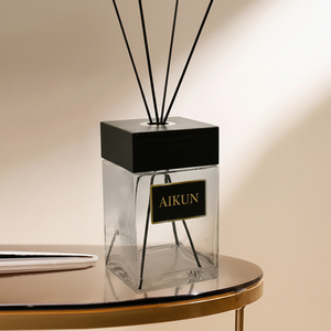 Aikun 5000ml Boîte Noire Échantillon 3 Jours Expédition 7 Jours Grande Capacité Diffuseur à Bâtonnets en Verre Carré avec Logo Autocollant et Parfum Longue Durée - Product Image 3