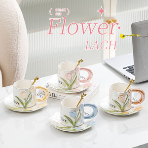 Tazza di <span class=keywords><strong>tulipano</strong></span> in ceramica a fiore 3D per tè fatto a mano per il giorno dell'insegnante regalo di compleanno da donna tazze in ceramica - Product Image 4