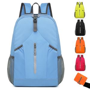 Sac à dos de randonnée imperméable pour hommes, sac à dos pliable léger personnalisé pour étudiants, idéal pour les voyages en plein air et le camping - Product Image 4