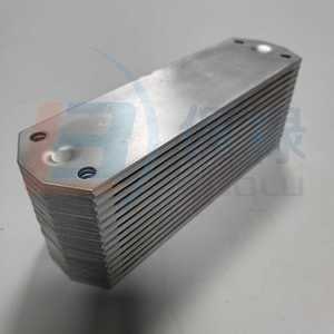 Radiador Ford 2C466K830BA para Reemplazo, Reparación, Nuevo, Compatible con Vehículos - Product Image 3