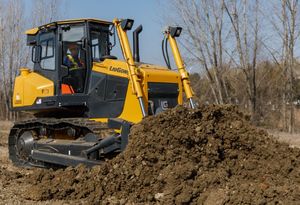 Nuevo equipo de movimiento de tierras de alto rendimiento: Bulldozer de cadenas LD20D con los mejores servicios - Product Image 2