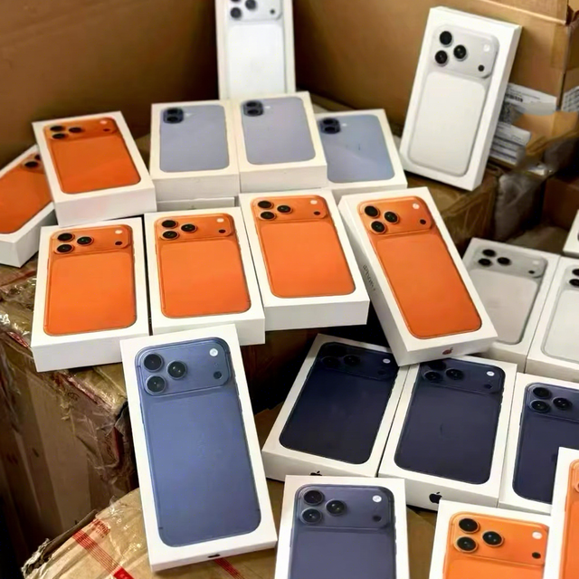 2025 New Phone Air Phone 17 Pro Max 17 Pro Original Unlocked US Version 12GB RAM 6.3" Screen Cell Phone