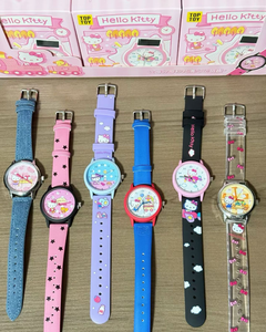 Preventa Nuevo Producto Hello <span class=keywords><strong>Cinnamoroll</strong></span> <span class=keywords><strong>Serie</strong></span> Citas las 24 Horas Tema Deportivo Reloj de PVC Caja Sorpresa 12+ - Product Image 1