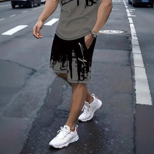 Conjunto de camiseta y pantalones cortos de punto estampado para hombre King, 100% algodón, transpirable, ropa casual con detección de aguja - Product Image 4
