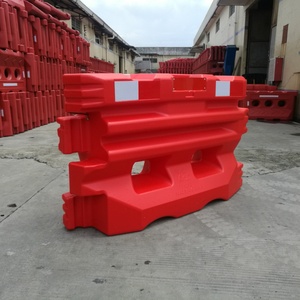 Barrière de sécurité routière en plastique HDPE durable et sûre, remplie d'eau, pour piétons, modèle Highway T2 - Product Image 2