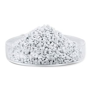 Gránulos Negros de Plástico, Materia Prima para Moldeo por Inyección, Alta Resistencia al Impacto, Uso General - Product Image 4