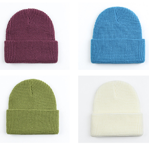 <span class=keywords><strong>Bonnet</strong></span> d'hiver unisexe en acrylique tricoté, personnalisé, à revers, multicolore, <span class=keywords><strong>noir</strong></span> gaufré, vente chaude OEM - Product Image 6