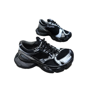 Zapatillas deportivas de moda transpirables con estampado en caliente y pedrería, suela gruesa, cierre con cordones, color liso, plantilla de EVA, ideales para el verano. - Product Image 1