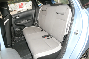 Honda Fit 2021 1.5L CVT Trendy Run Pro Hatchback Euro VI LHD, Auto Usado Pequeño <span class=keywords><strong>de</strong></span> Gasolina, Volante a la Izquierda, Velocidad Máxima 190KM/h - Product Image 5