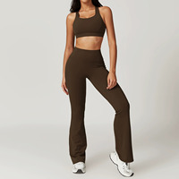 Ensembles d'entraînement de yoga de gymnastique avec logo personnalisé pour femmes leggings évasés taille haute et soutien-gorge de sport croisé dans le dos tenues de style supérieur 2 pièces