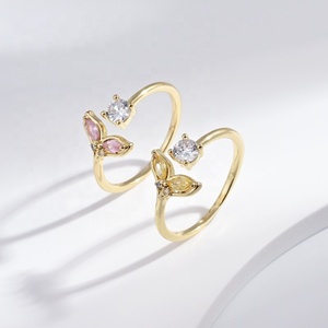 Anillo de latón de alta calidad chapado en oro amarillo con piedra preciosa redonda, engaste de circonita, delicado, ajustable, para mujer. - Product Image 5