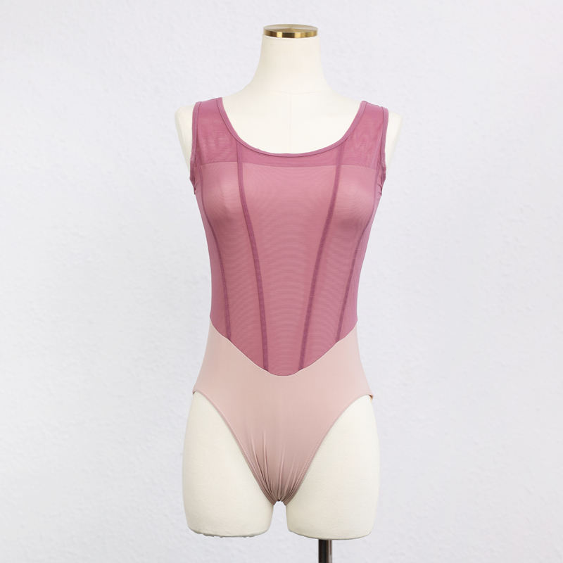 สีชมพูและสีแดง