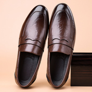 Mocassins en cuir noir pour hommes, respirants, souples, décontractés, formels, pour jeunes de 18 à 40 ans - Product Image 2