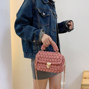 Nouveaux sacs à main tendance en crochet pour femmes, sacs à main en tricot épais tissé, sacs en crochet DIY, sacs à main faits à la main pour femmes - Product Image 4