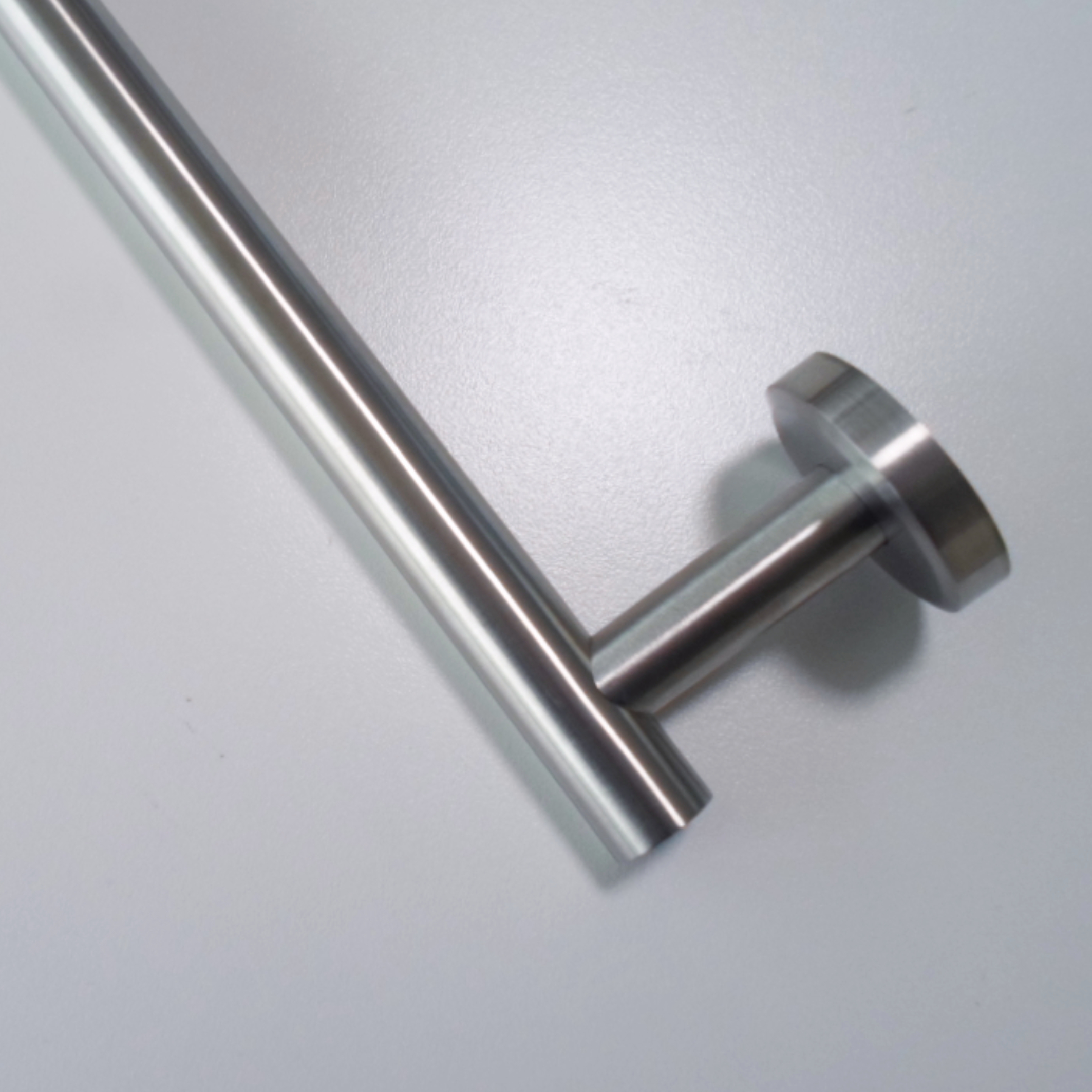 Bath Single Chrome Towel Rail Modern Bathroom Accessory ODM OEM
