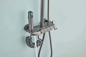 <span class=keywords><strong>Colonne</strong></span> <span class=keywords><strong>de</strong></span> douche moderne en aluminium, sans rouille, 4 fonctions, gris canon, effet pluie, touches <span class=keywords><strong>de</strong></span> piano, prix <span class=keywords><strong>de</strong></span> gros d'usine - Product Image 4