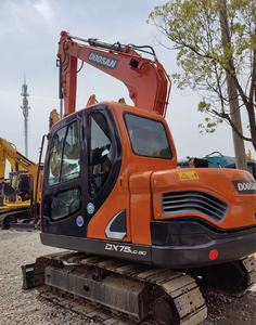 Mini-excavatrice sur chenilles Doosan DX75 d'occasion, 7 tonnes, faible nombre d'heures de travail, pour l'exportation - Product Image 3