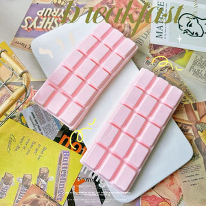 Juguetes Promocionales Squishy de Chocolate de Espuma PU de Levantamiento Lento, Juguetes Antiestrés de Espuma con Forma de Comida, Juguetes Gigantes Bonitos para Apretar - Product Image 1