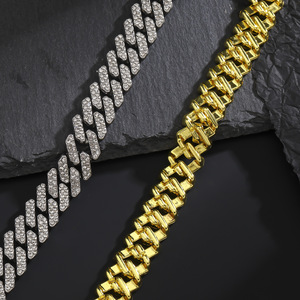 <span class=keywords><strong>Cadena</strong></span> cubana <span class=keywords><strong>de</strong></span> eslabones <span class=keywords><strong>de</strong></span> 12 mm con diamantes brillantes, estilo hip hop, con engaste <span class=keywords><strong>de</strong></span> <span class=keywords><strong>oro</strong></span>, <span class=keywords><strong>para</strong></span> <span class=keywords><strong>hombre</strong></span> <span class=keywords><strong>y</strong></span> mujer, joyería <span class=keywords><strong>de</strong></span> fiesta, venta al por mayor - Product Image 3