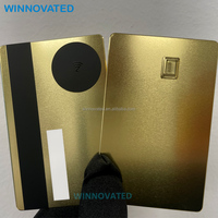 Plaques métalliques vierges de taille carte de crédit avec gravure laser, activation par puce et NFC sans contact
