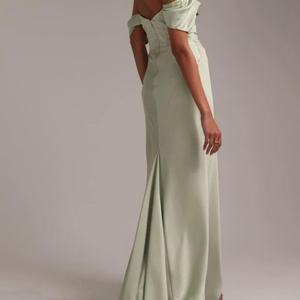 ชุดราตรีผ้าซาตินแบบใหม่คุณภาพสูงสั่งตัดได้ ดีไซน์หรูหรา เรียบร้อย โชว์สัดส่วนเอวบาง ไหล่ตรง - Product Image 3