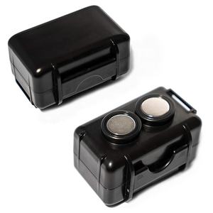 Portachiavi in pelle resistente alle intemperie, custodia magnetica per localizzatore GPS integrato per auto, camion e furgoni - Product Image 1