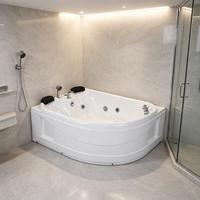 Baignoire d'angle à remous en acrylique Raison avec robinet mitigeur, drain et trop-plein, baignoire SPA d'angle pour 2 personnes pour salle de bain d'hôtel