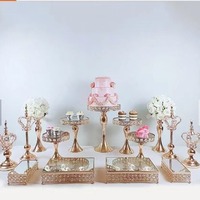 Ensemble de supports à gâteaux de luxe en métal doré (5-19 pièces) - Présentoirs à desserts carrés empilables et socles à gâteaux gigognes pour mariages