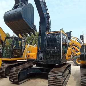 Excavatrice d'occasion, matériel de terrassement HYUNDAI HX220HD à vendre - Product Image 1