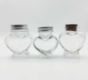 Venta al por mayor 50ml 100mL mini tarro <span class=keywords><strong>de</strong></span> vidrio en forma <span class=keywords><strong>de</strong></span> corazón con <span class=keywords><strong>corcho</strong></span> <span class=keywords><strong>para</strong></span> mermelada <span class=keywords><strong>de</strong></span> miel dulce deseo contenedor <span class=keywords><strong>de</strong></span> vidrio regalo - Product Image 4