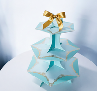 Elegante Caja de Papel Cuadrada para Cupcakes con Cristales Acuamarina y Patrón de Encaje Dorado para Decoración de Mesa de Postres en Bodas de Lujo 2026