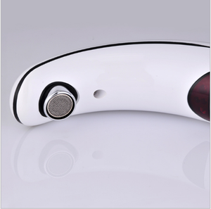 <span class=keywords><strong>Rubinetto</strong></span> del sensore automatico in ottone senza contatto per il <span class=keywords><strong>rubinetto</strong></span> del bagno <span class=keywords><strong>bianco</strong></span> per lavabo/lavandino - Product Image 4