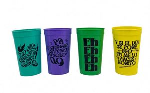 Vaso Cuadrado Personalizado que Cambia de Color con Tapa y Pajita, Vaso Deportivo de 17oz 22oz 32oz para Regalo Promocional - Product Image 2