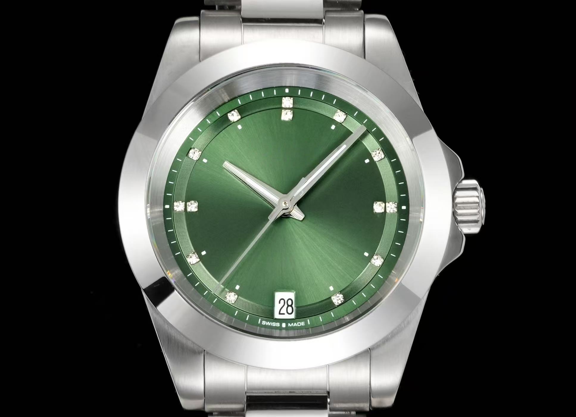 สีเขียว