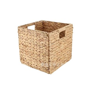 Cross-border spot water hyacinth woven <b>baskets</b>, high-quality handmade woven storage <b>baskets</b>, <b>foldable</b> storage <b>baskets</b> - Product Image 3