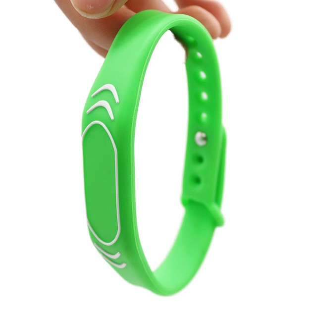 ISO14443A 13.56Mhz 1K Custom Design Silicone Wristband RFID Screen Printed Logo for Events