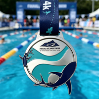 Medallas Deportivas de Metal Personalizadas de Fábrica con Diseño OEM Gratuito, Medallas de Maratón de Esmalte Suave en Oro y Plata para Finalistas de Natación