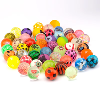 Balles rebondissantes en caoutchouc de 32 mm mélangées en gros pour enfants, super balles pour distributeurs automatiques de jouets
