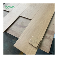 Parquet en chêne ingénierie de qualité AB, finition mate, brossé clair, huilé pour extérieur, système à languette et colle