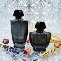 Flacon de parfum en verre géométrique foncé personnalisé OEM 50 ml 100 ml, emballage de luxe pour parfum masculin