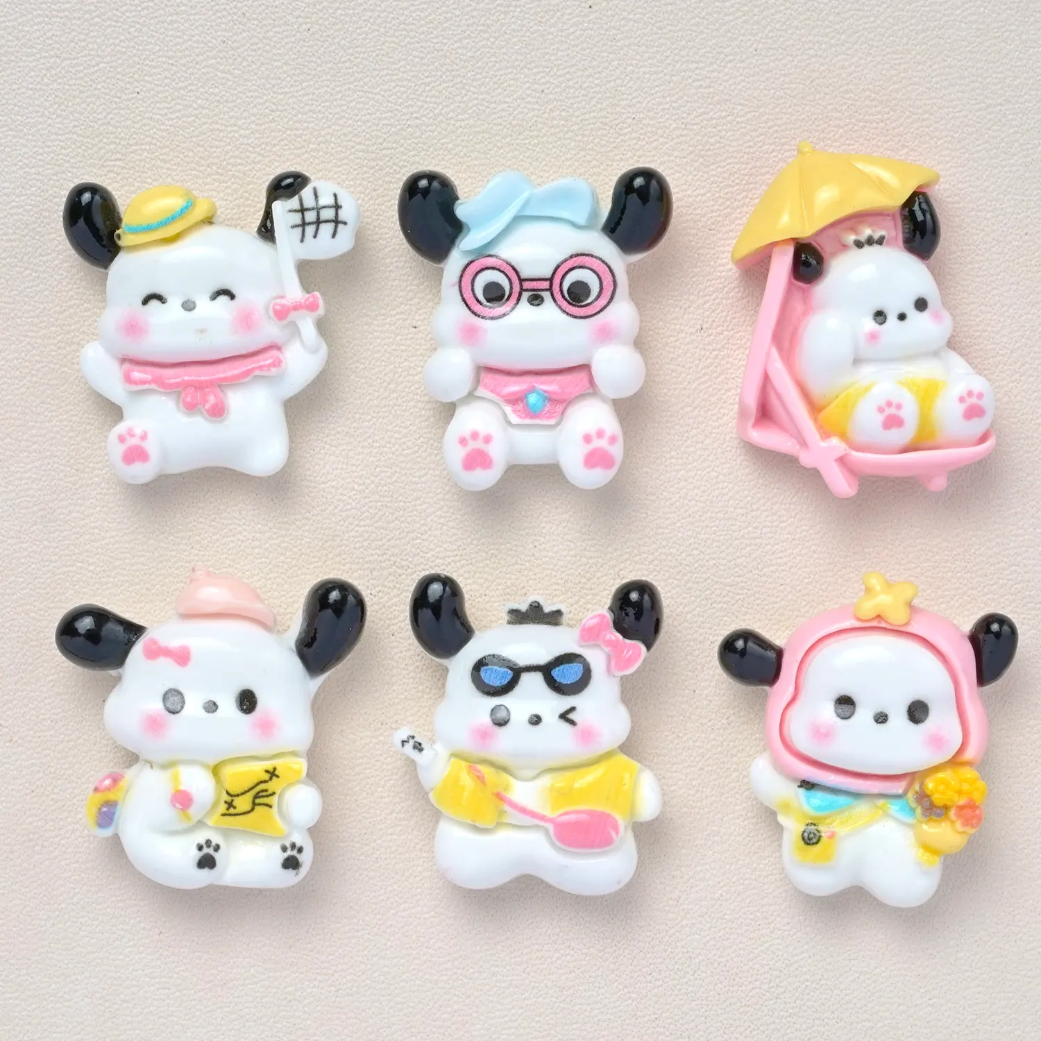 100PCS Kawaii Flatback Pacha Dog Summer Holiday Cartoon Resin Cabochons For Cell Phone Chain Pendant DIY Handmade Hairpin Making