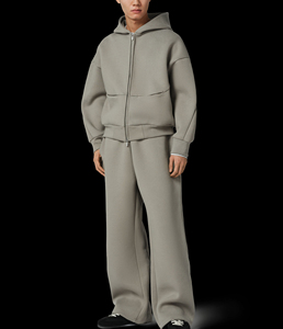 Ensemble de survêtement décontracté pour homme, coupe ample, avec sweat à capuche et pantalon, en tissu épais de qualité supérieure, avec couche d'air rembourrée de mousse, personnalisable et vierge - Product Image 2