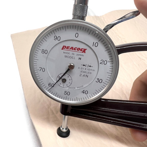 Dứa sinh học dựa trên rượu sâm banh mô hình Vegan PU da cho túi xách ví Giày Phụ kiện bao bì nước dựa - Product Image 2