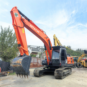 Excavatrice Hitachi ZX200 d'occasion d'origine japonaise, modèle 2018, godet de 1,5 m, poids opérationnel de 30 tonnes, moteur Isuzu, à vendre à prix avantageux - Product Image 1