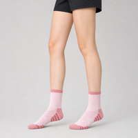 Chaussettes de sport pour femmes, chaussettes de sport respirantes, couleur contrastée rose et blanc, chaussettes de course athlétique, douces et confortables