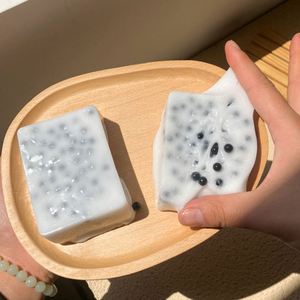 ของเล่นบีบสิว บีบปุ๋ม บรรเทาความเครียด ของเล่นบีบสิวพีช ของเล่นบีบปุ๋มคลายความกดดัน ของเล่นแกล้งเพื่อนสำหรับเด็ก - Product Image 3