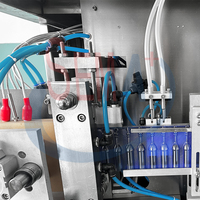 Machine de formage d'ampoules en plastique, de remplissage et de scellage aseptique de liquides oraux